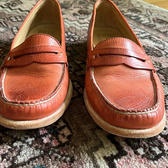Frye Orange leather penny loafers. Size 7 1/2. Like new condition. - Picture 6 of 8